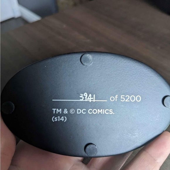 BATMAN BLACK & WHITE HARLEY QUINN STATUE BRUCE TIMM BY DC COLLECTIBLES - Picture 6 of 6